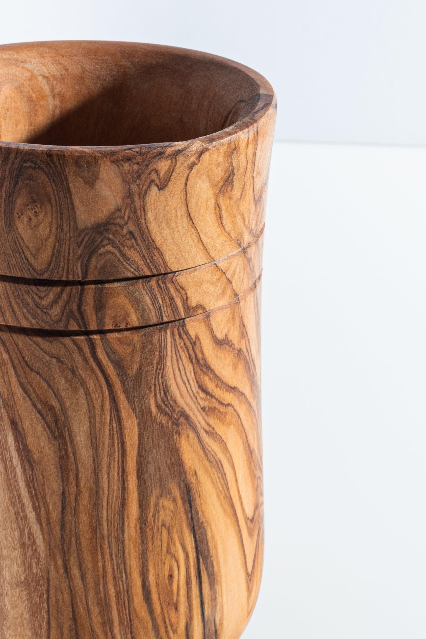 Porte-ustensiles en bois d'olivier