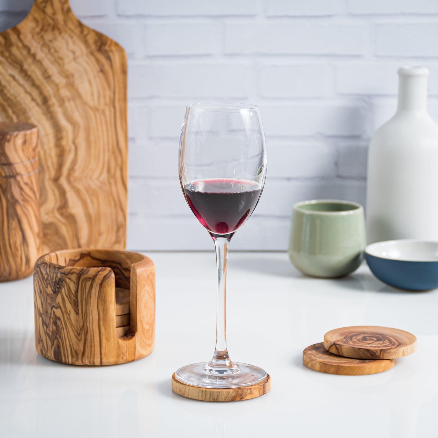 Ensemble de Sous-Verres en Bois d'Olivier avec Porte-Sous-Verres