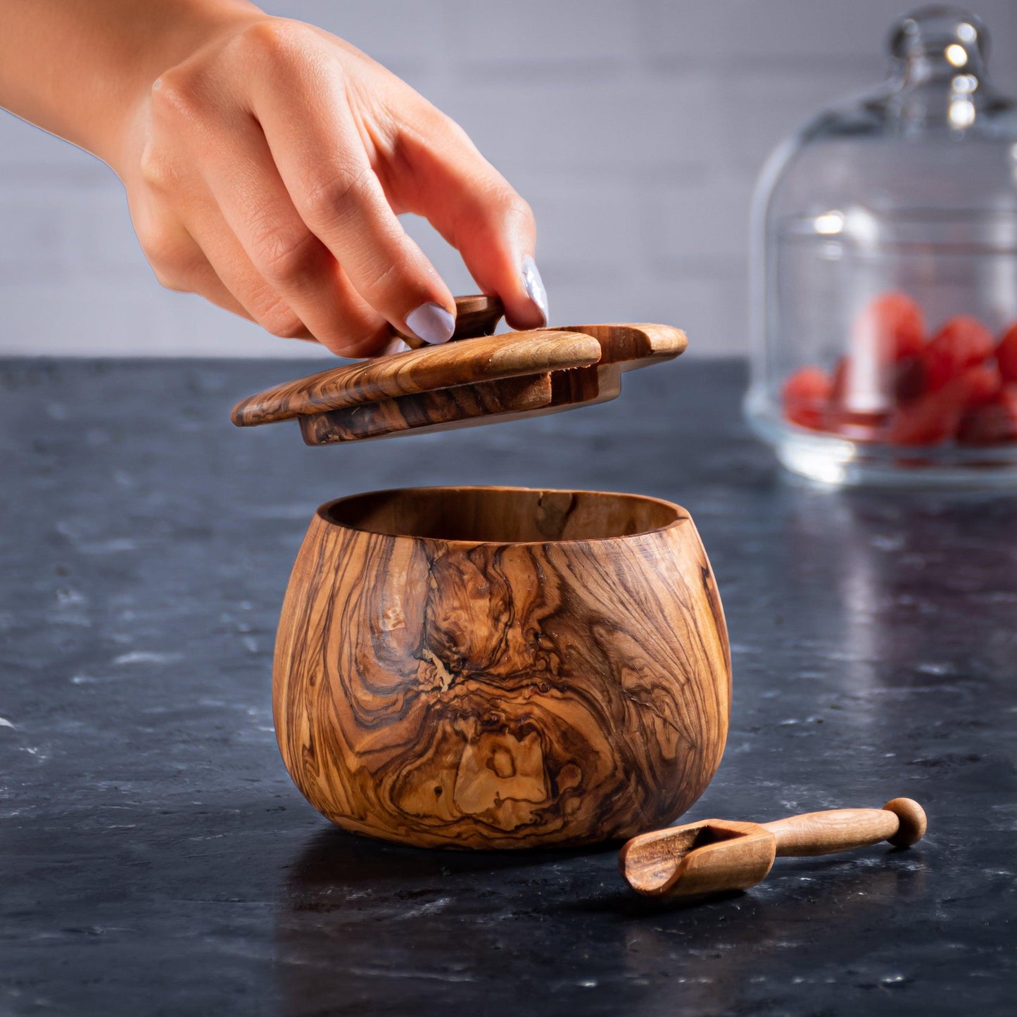 Pot à Épices en Bois d'Olivier avec Couvercle et Cuillère