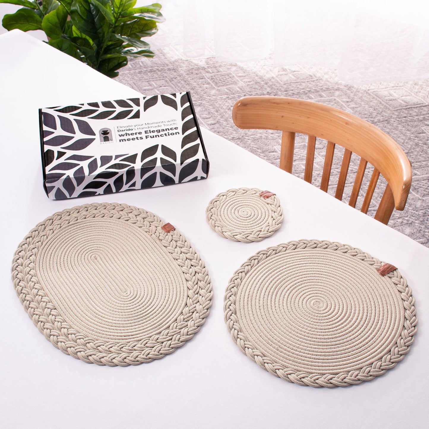 Lot de 2 Sets de Table Ronds en Coton de 32 cm avec Bord Tressé